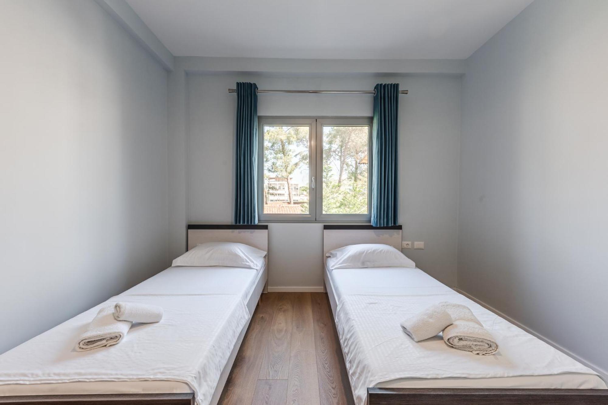 גולם Beni'S Villa Apartments By Ps מראה חיצוני תמונה