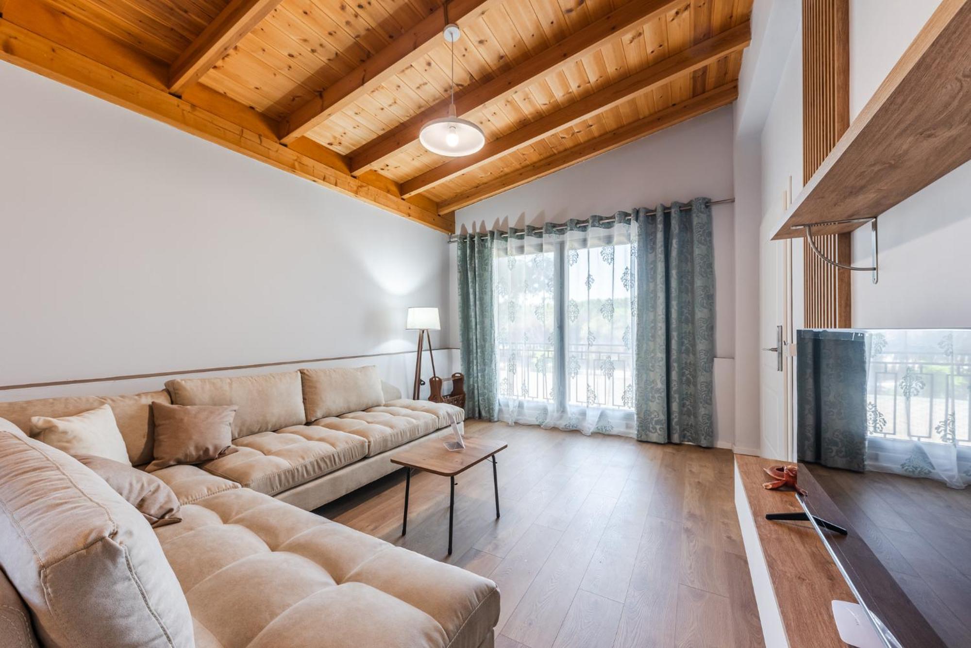 גולם Beni'S Villa Apartments By Ps מראה חיצוני תמונה