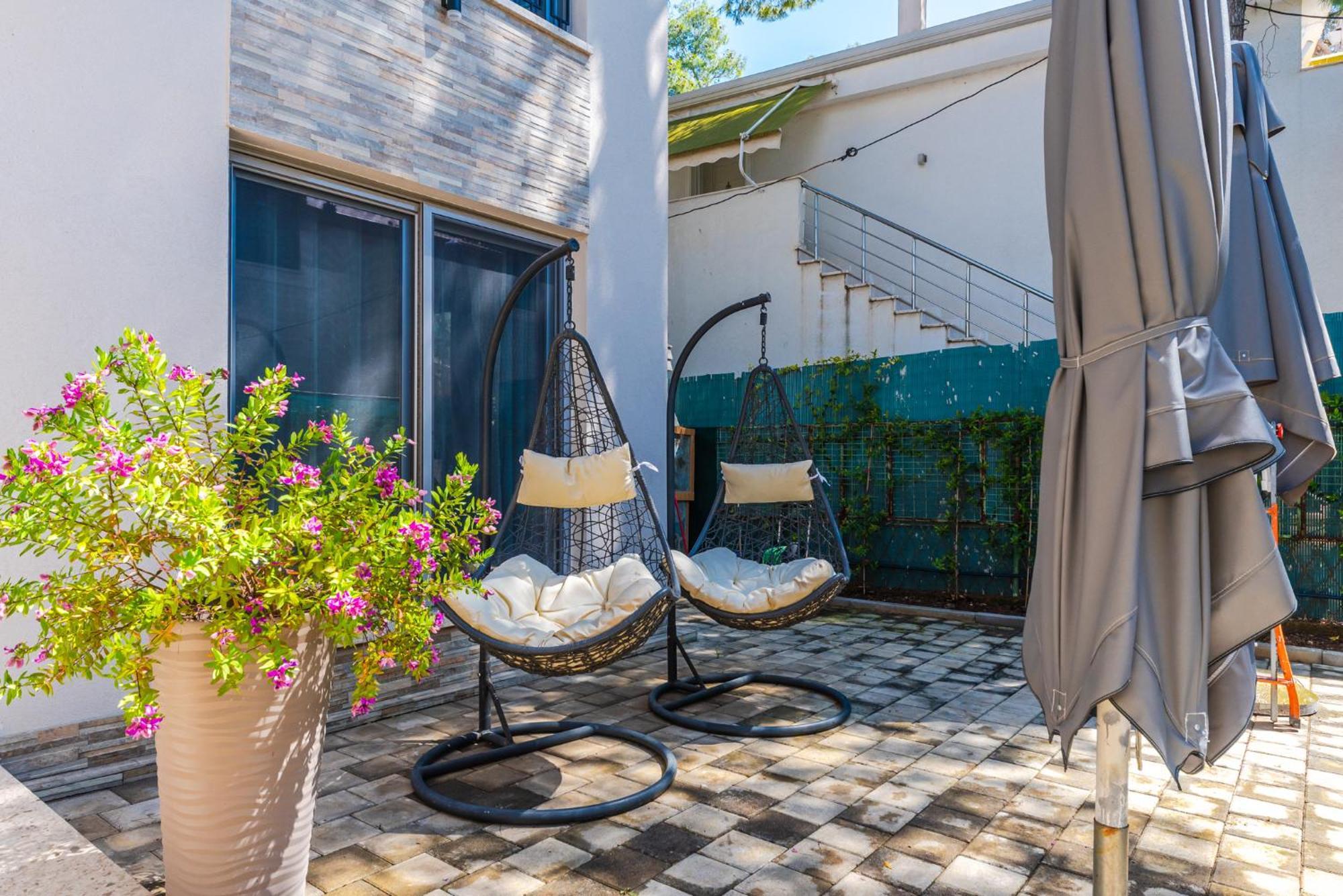 גולם Beni'S Villa Apartments By Ps מראה חיצוני תמונה