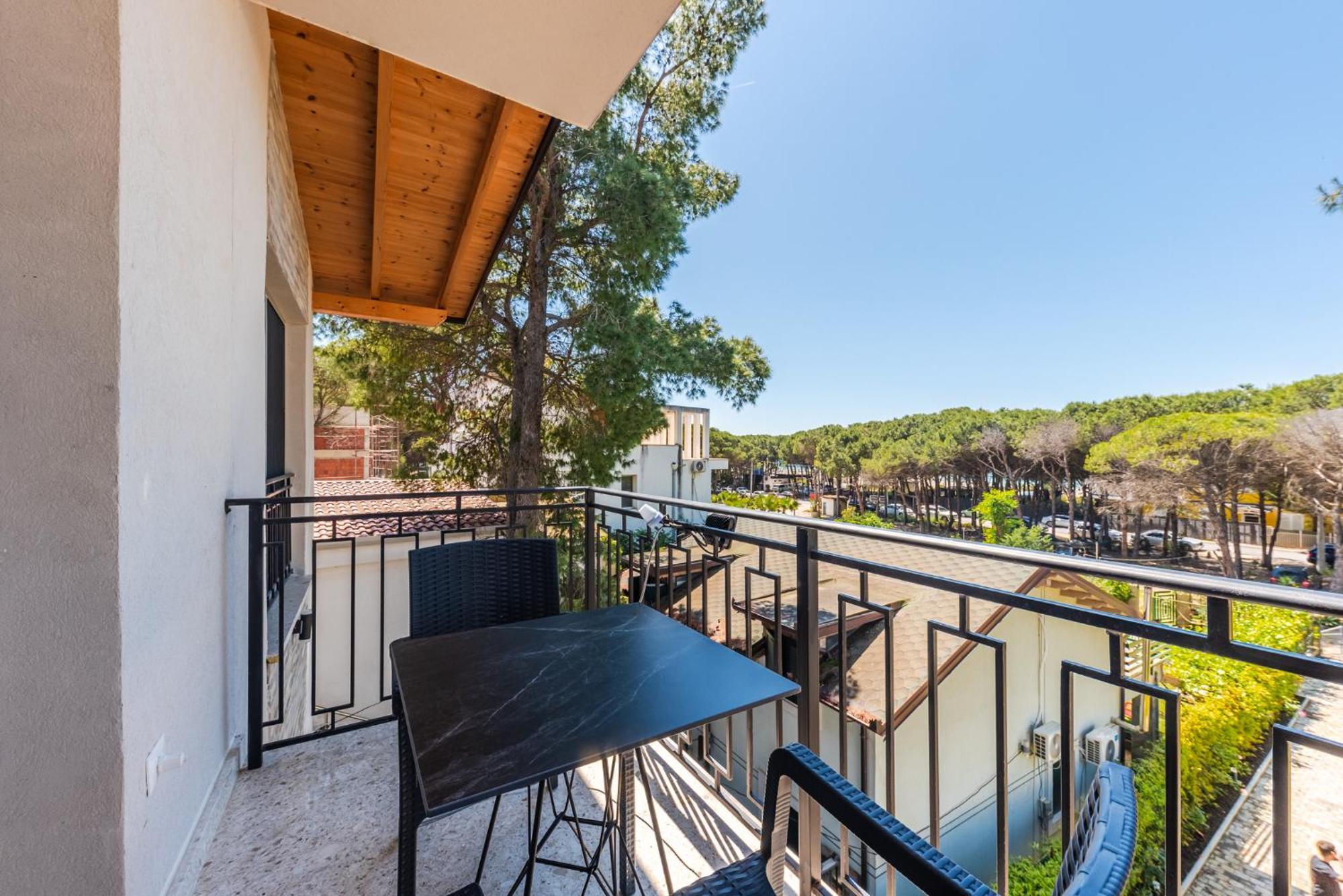 גולם Beni'S Villa Apartments By Ps מראה חיצוני תמונה